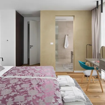 Noble 2 By 게스트하우스 발