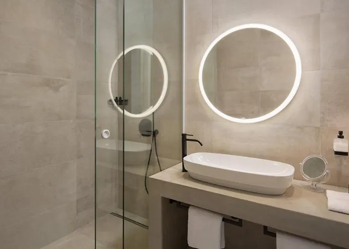 Noble 2 By Maison d'hôtes