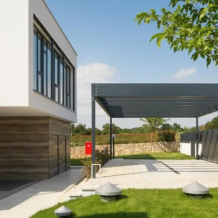 بيت ضيافة Noble 2 By بالي